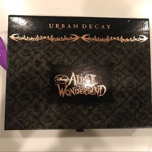Urban Decay Alice In Wonderland